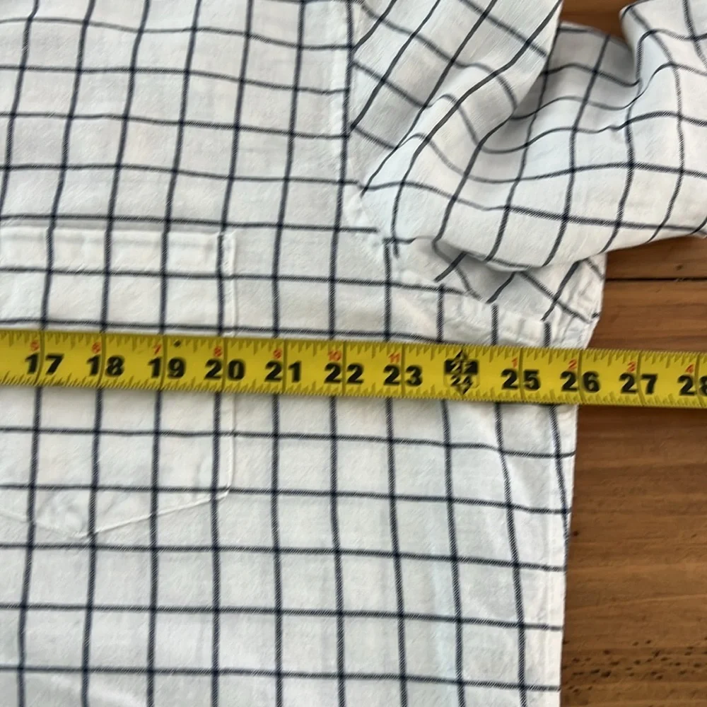 Banana Republic white and blue XL - Picture 9 of 12